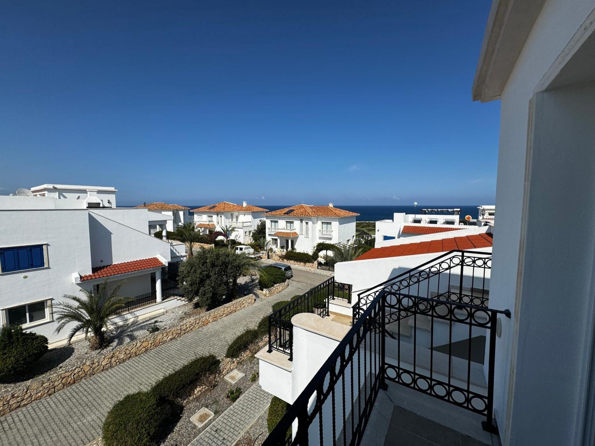 Carrington Holidays Cirénia Exterior foto