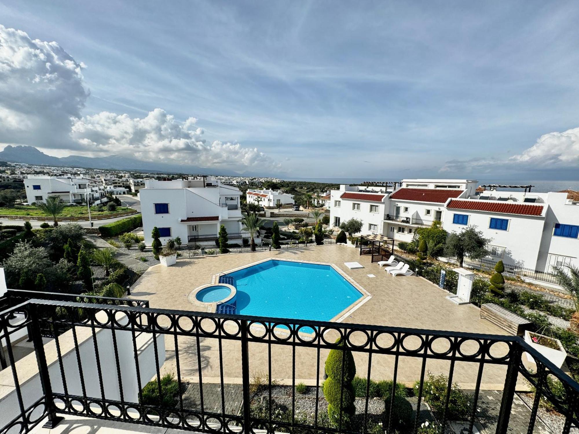 Carrington Holidays Cirénia Exterior foto