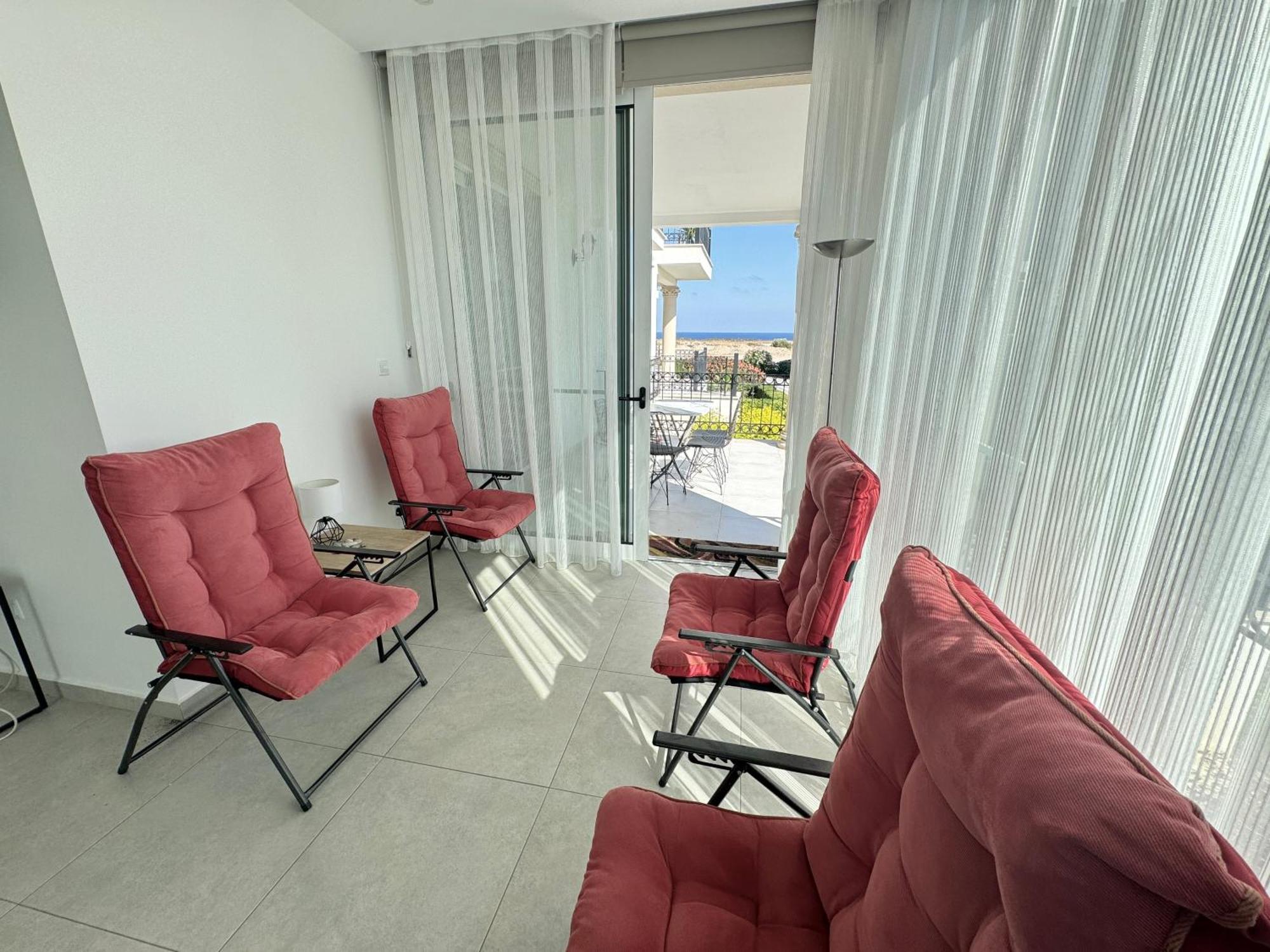 Carrington Holidays Cirénia Exterior foto